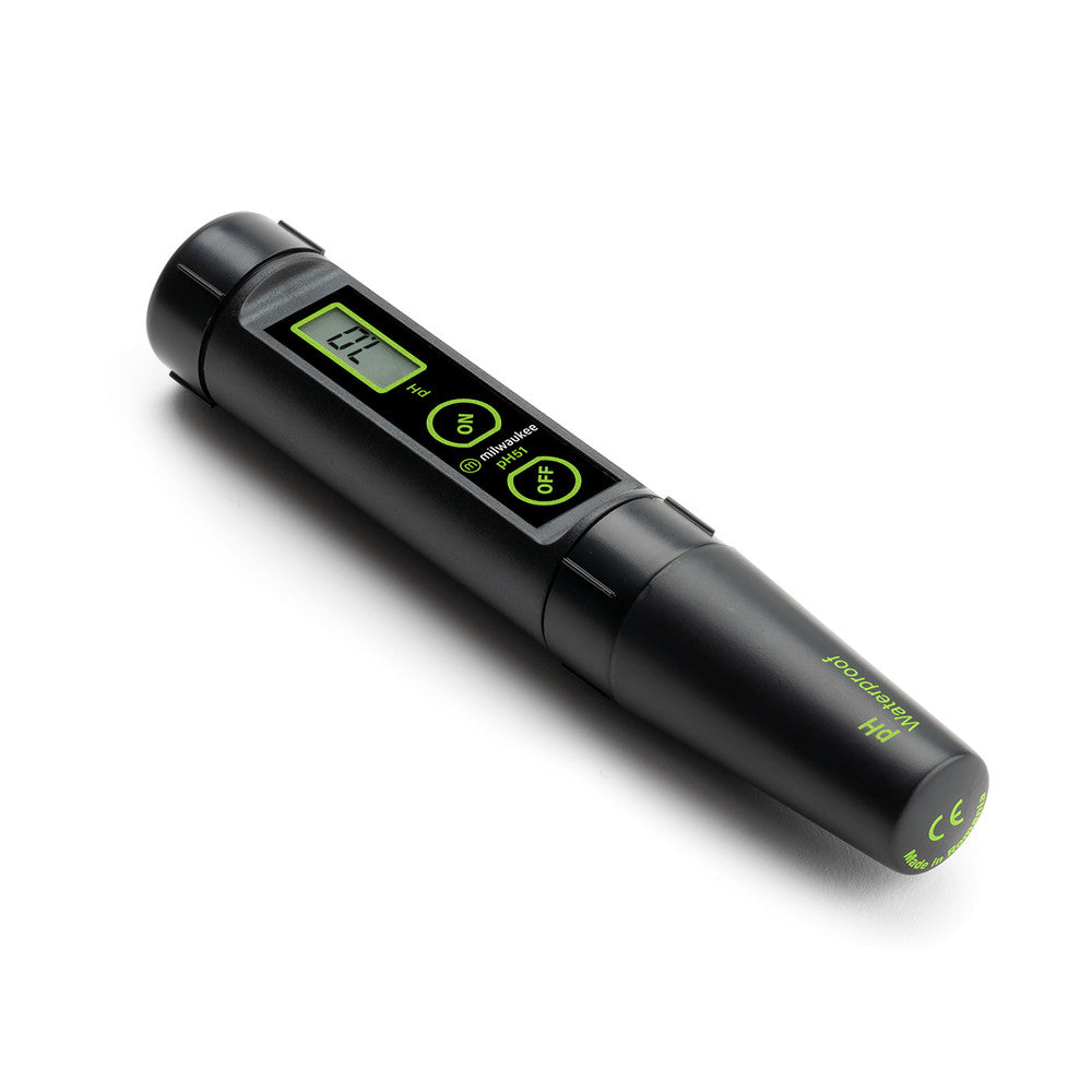Milwaukee Instruments pH51 Waterproof pH Tester with Replaceable